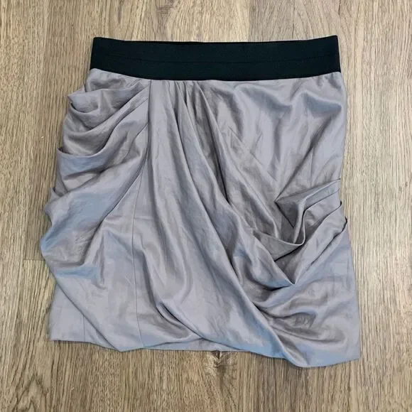 Elizabeth and James Draped Skirt Smokey Lilac size 8 - Picture 4 of 6